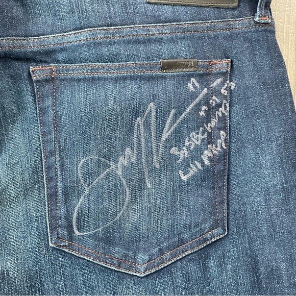 38x34 Julian Edelman Joe's Jeans The Brixton Straight
AUTOGRAPHED
Men’s 38
Blue - Picture 8 of 11